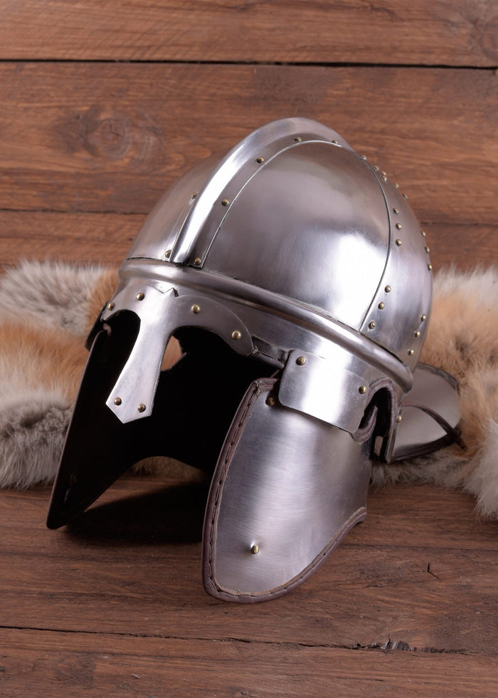 Late-Roman helmet Burgh Castle, 1-1.2 mm