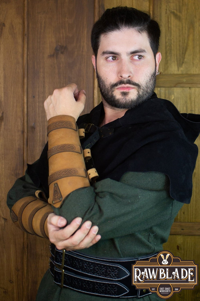 Bormund Bracers