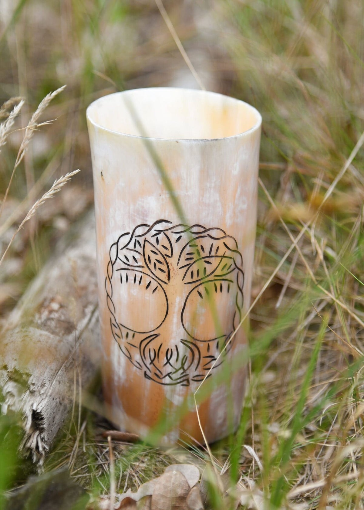 Horn drinking cup Yggdrasil, 100-200 ml