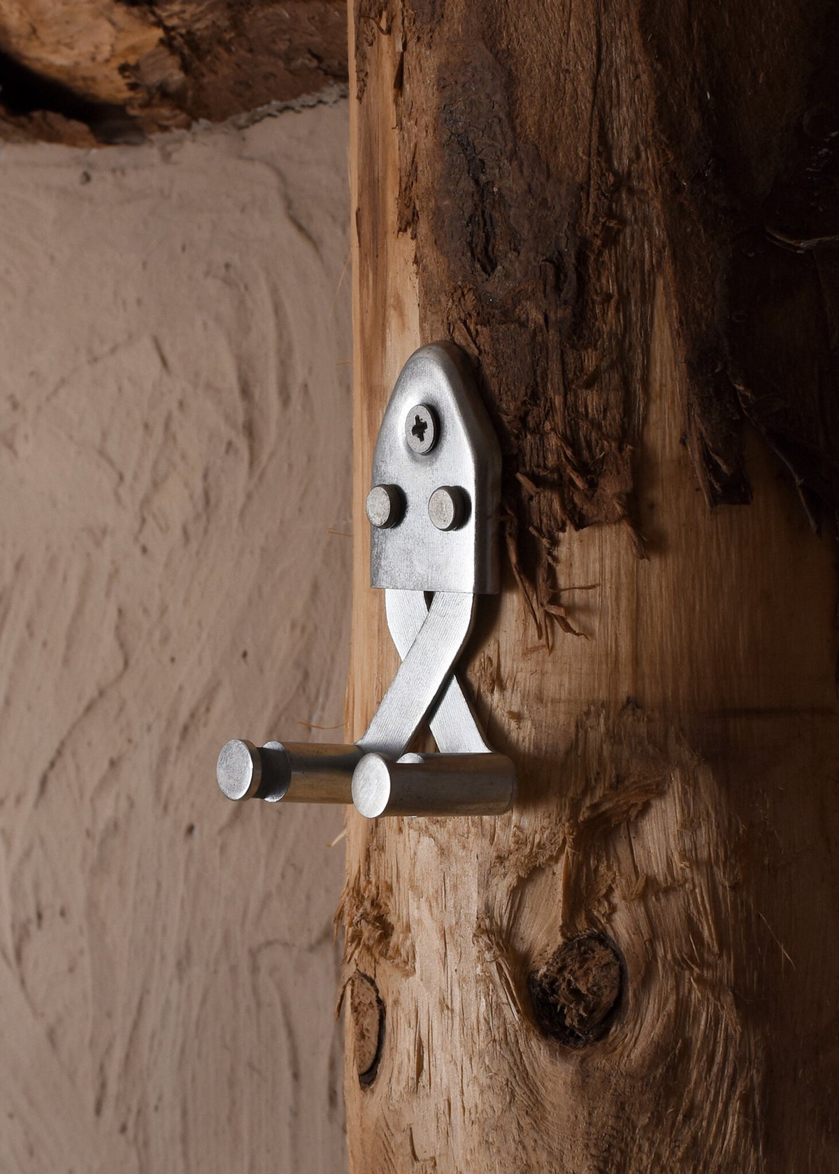 Sword wall hanger, max. blade width 6.9 cm