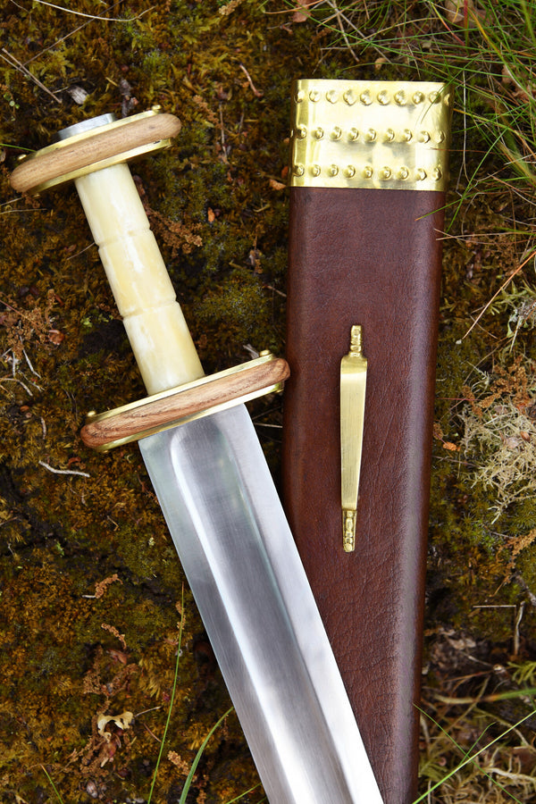 Anglo-Saxon sword Feltwell, 4th-5th century, semi-sharp