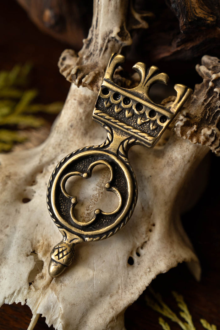 Gothic belt end 3 cm