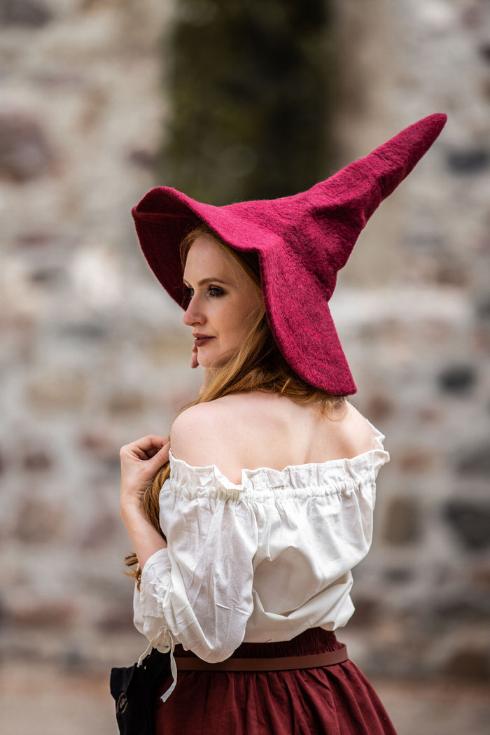 Witches hat, red, wool felt
