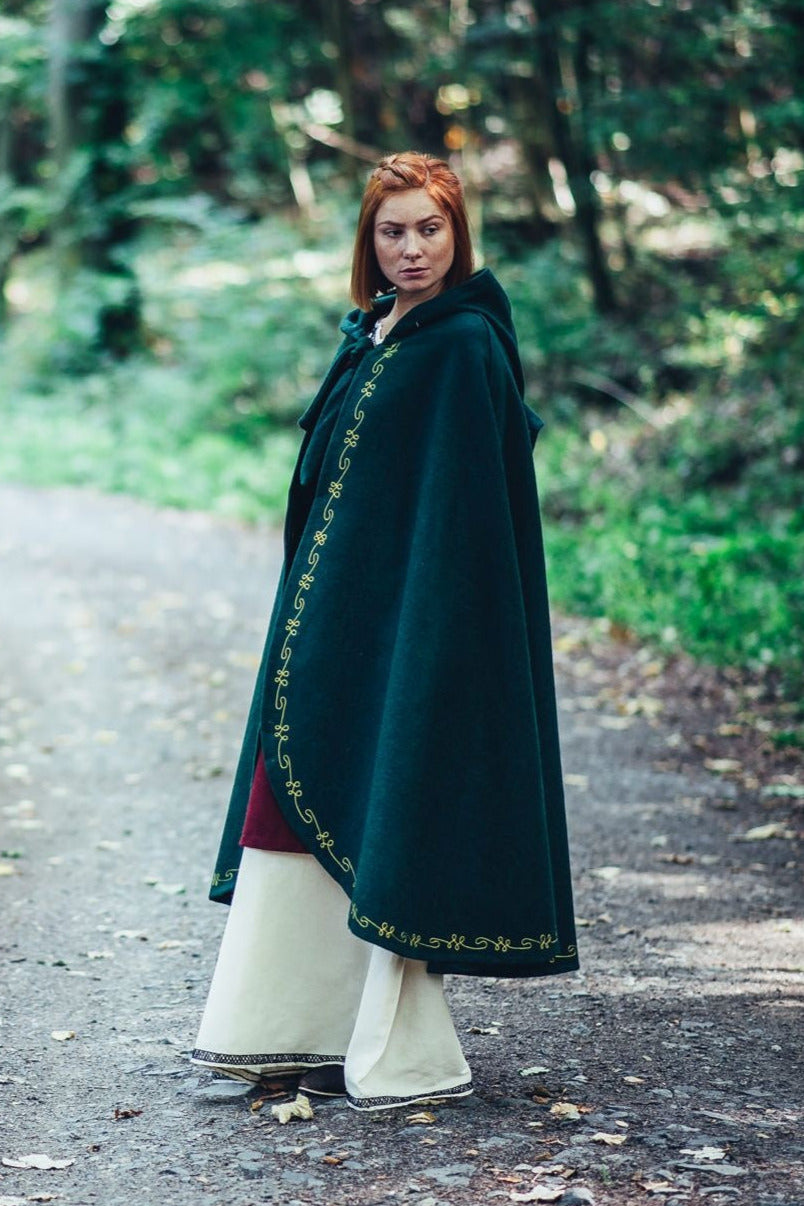 Cloak Ceridwen, green, wool blend