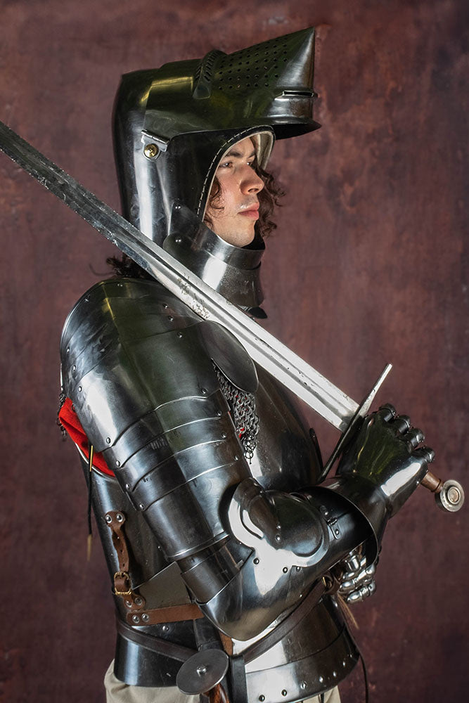 Vambraces, arm armour, 1450–1550, 1.6 mm
