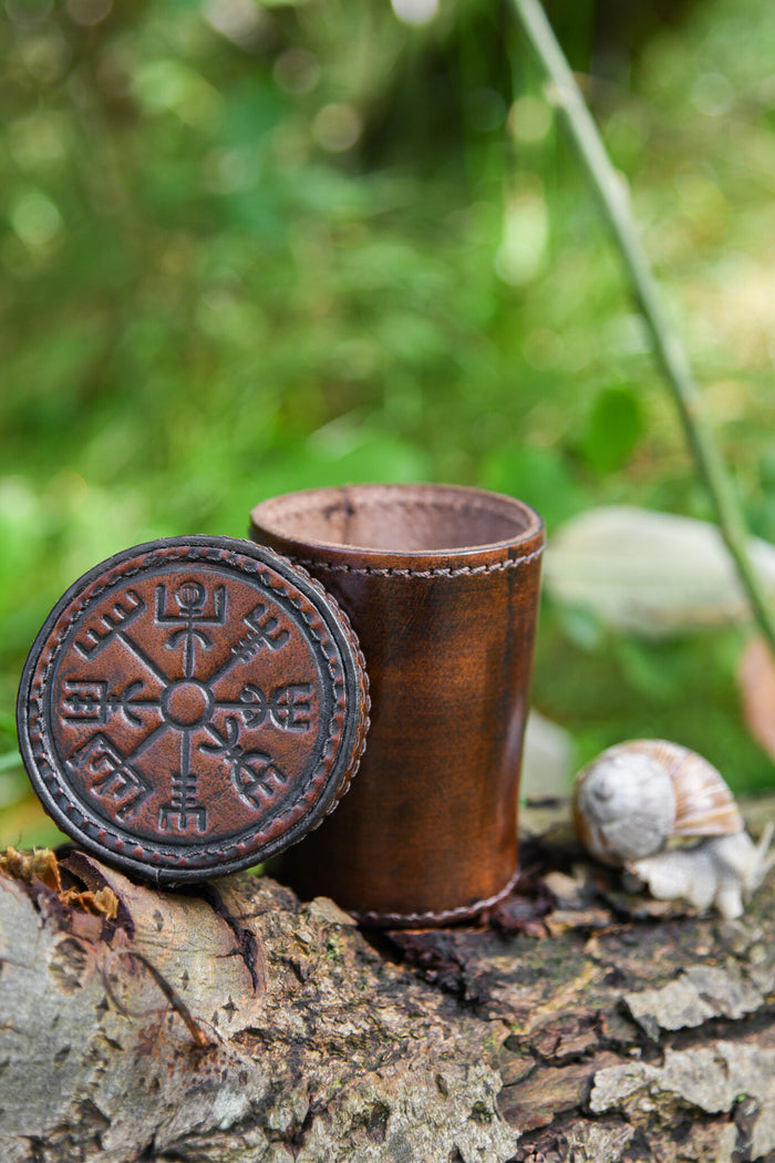 Dice Cup Vegvisir