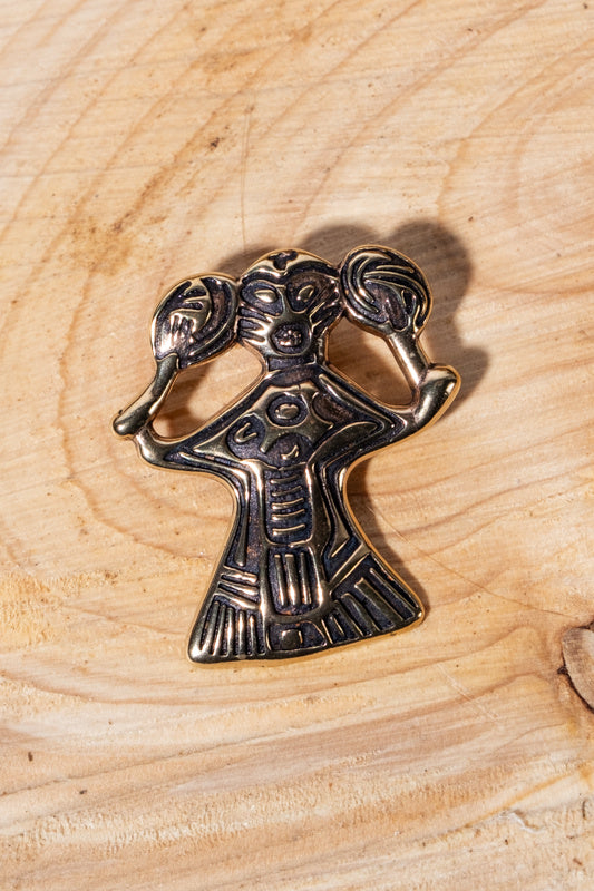 Viking Volva amulet Tissø, bronze