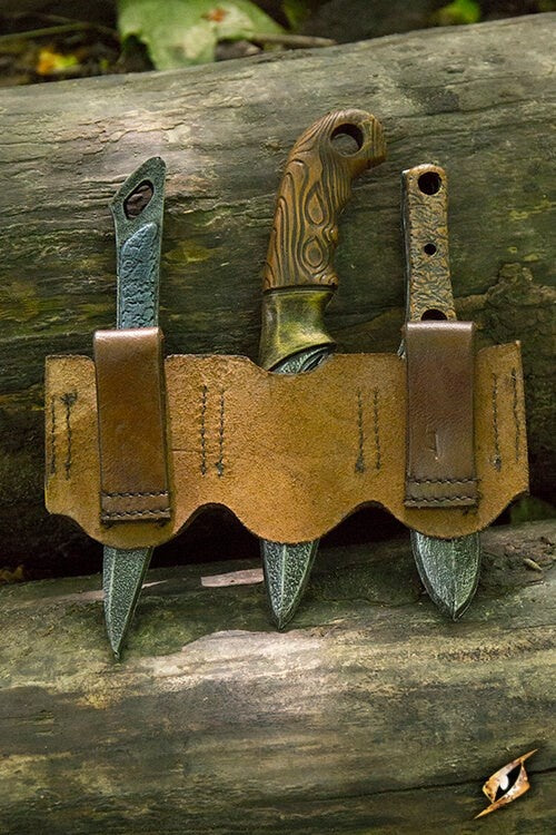 Holder for LARP throwing knives brown, incl. 3 knives