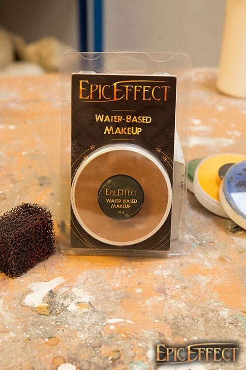 Epic Effect make-up light brown