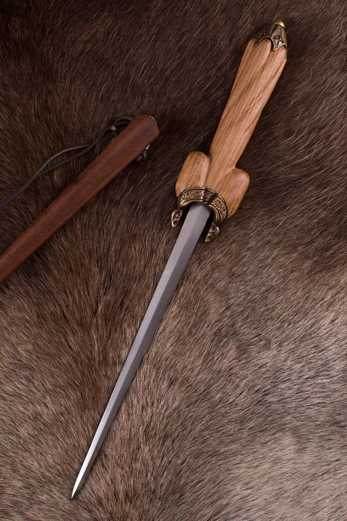 16th century bollock dagger, semi-sharp