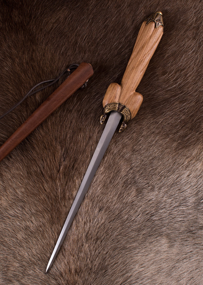 16th century bollock dagger, semi-sharp