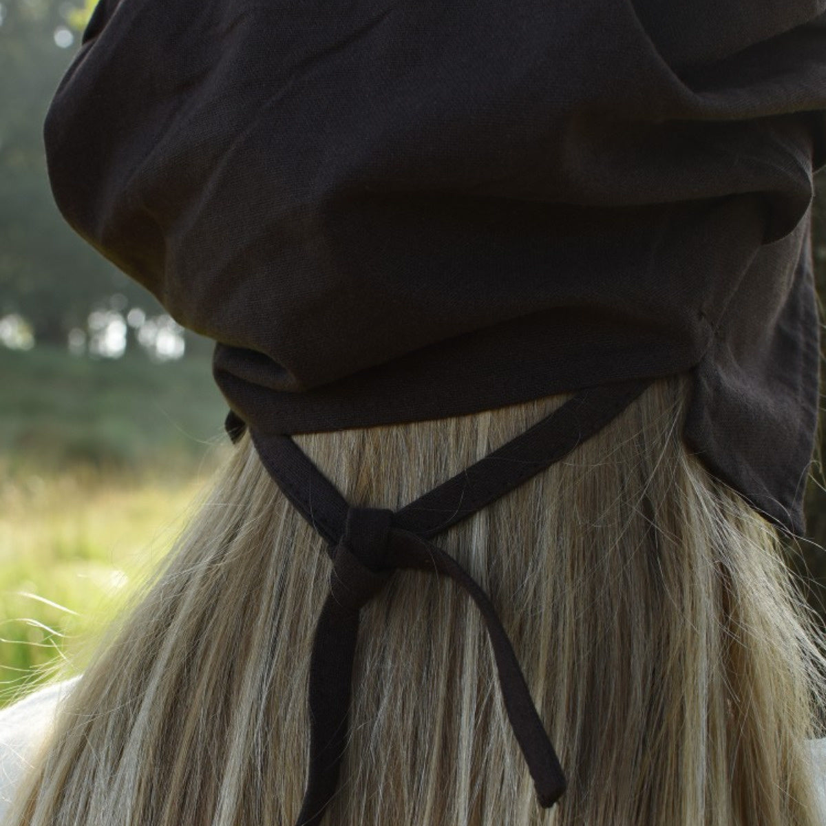 Pleated Baroque Coif Amsterdam, black