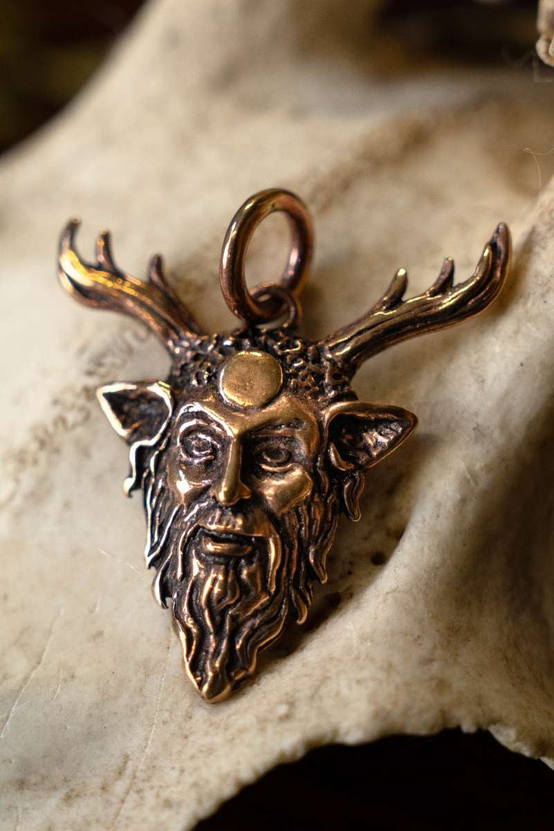 Ciondolo Cernunnos, dio della foresta, bronzo