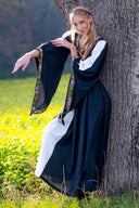 Robe noble brodée Loretta, noire