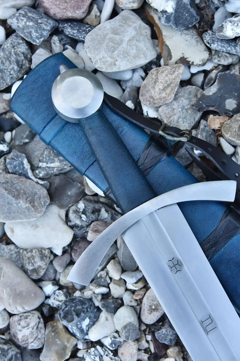 Spada del XIII secolo Neuchâtel, semi-affilata