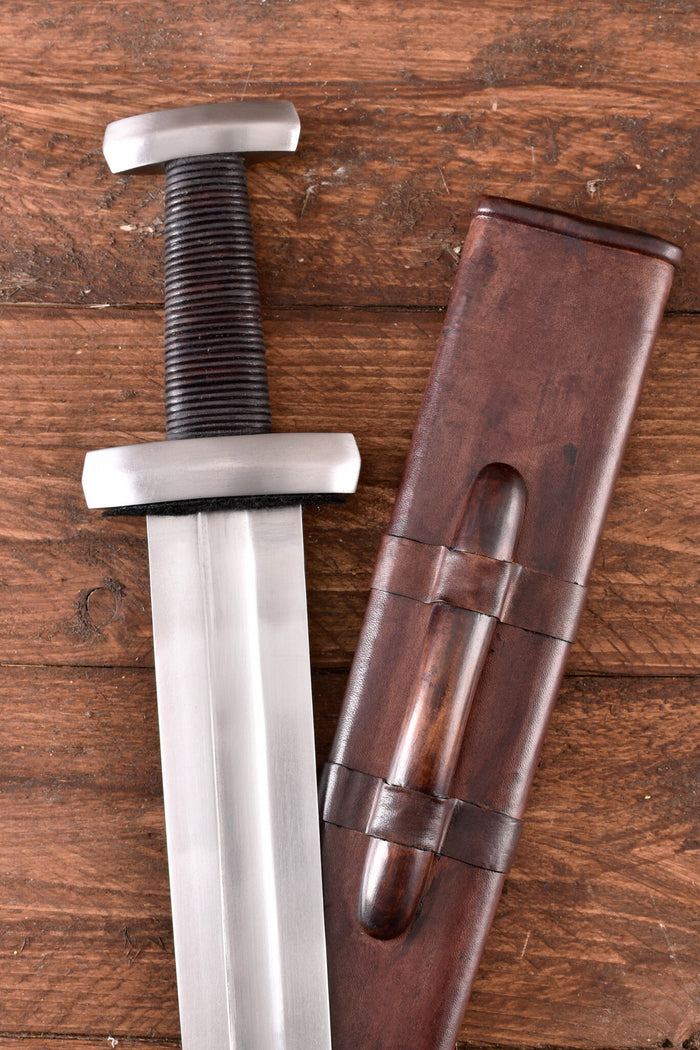 Viking sword Petersen type F, blunt (battle-ready)