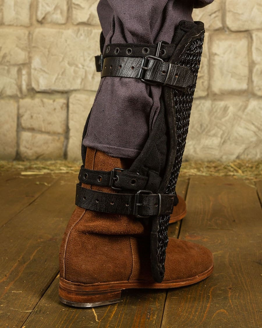 Chainmail greaves Connor, black, 8 mm