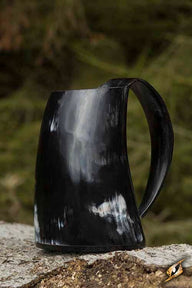 Horn cup with ear 0,5L, dark
