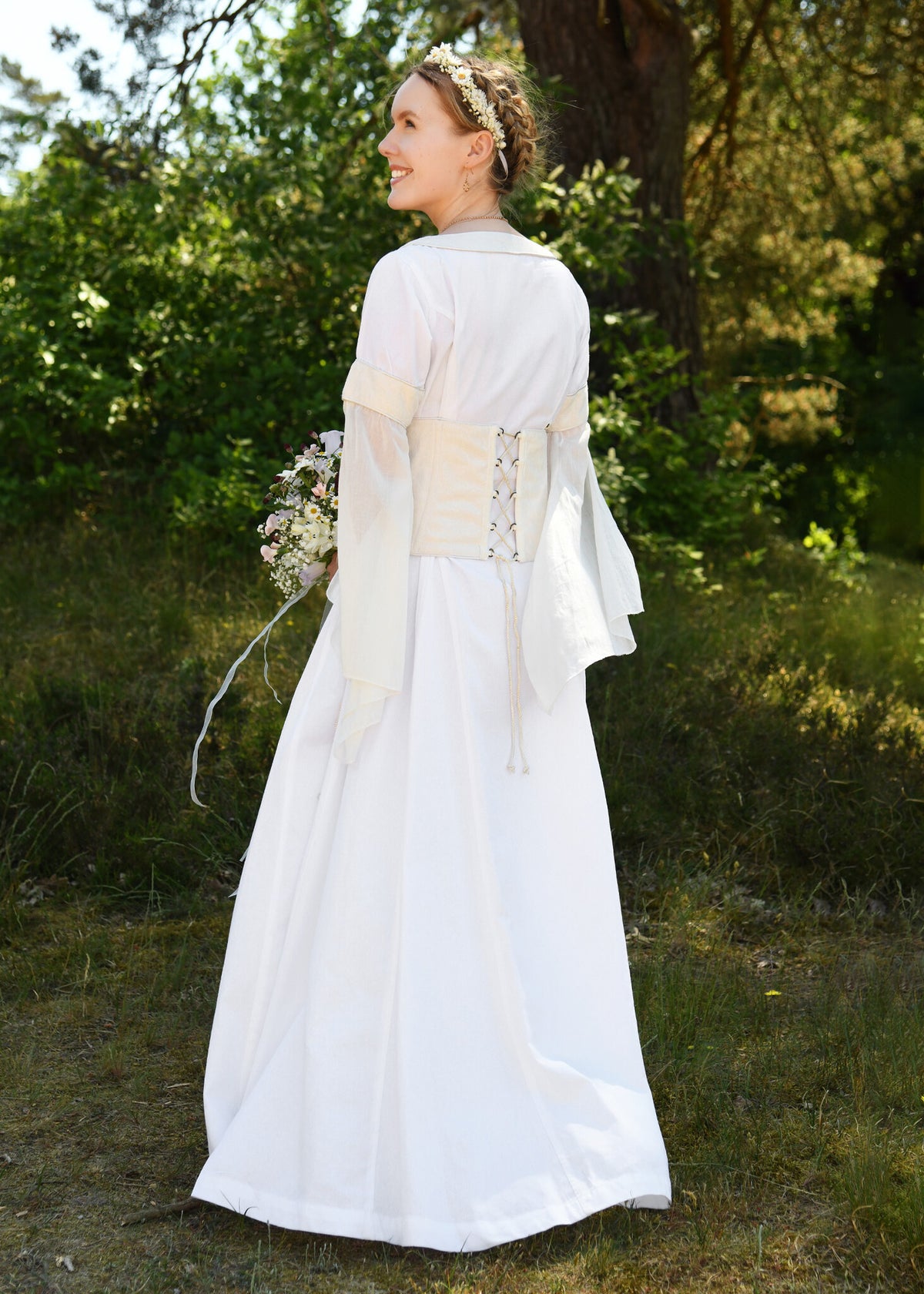 Medieval wedding dress, white-cream