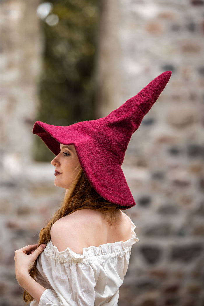 Witches hat, red, wool felt