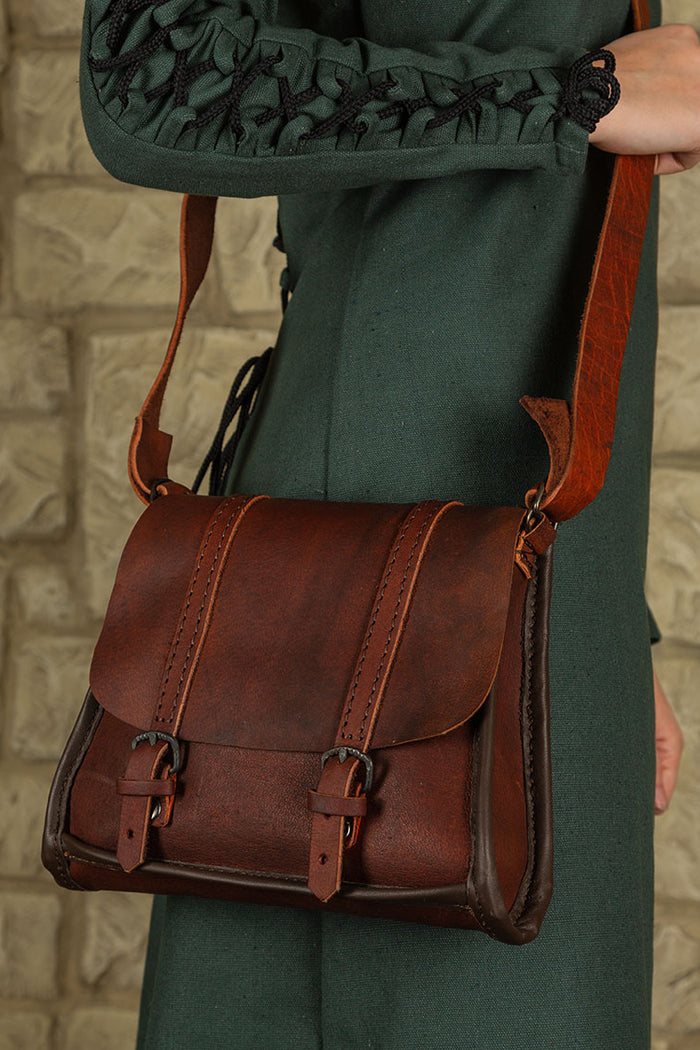 Medieval leather bag Belwar, brown