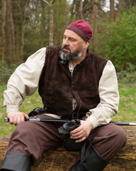 Viking hat Ivar, burgundy red