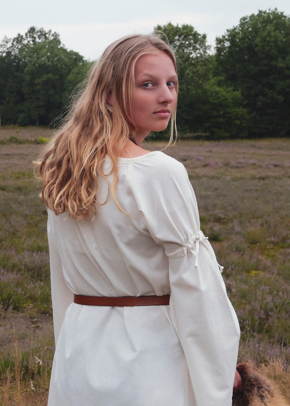 Gothic bliaut Iseult, natural