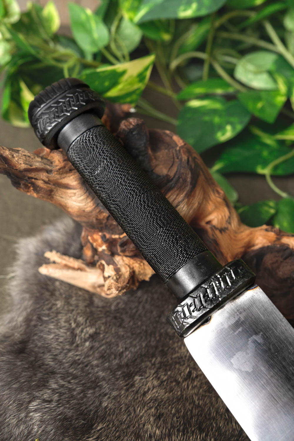 Dark Viking seax with wire wrapped grip, semi-sharp