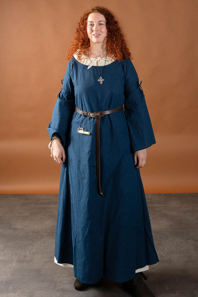 Robe gothique médiévale Iseult, bleue