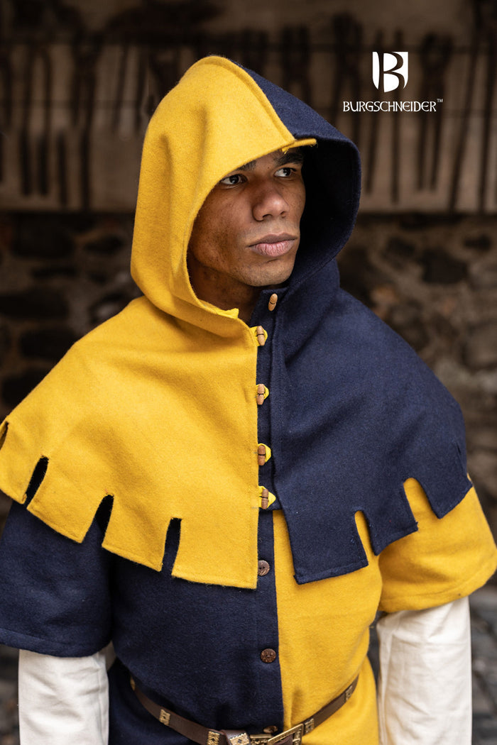 Chaperon Dangereuse, left, wool blend, blue