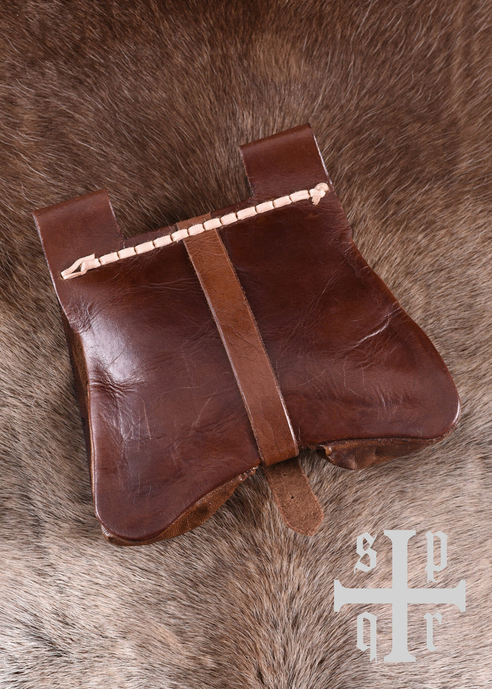 Medieval belt bag 14th century