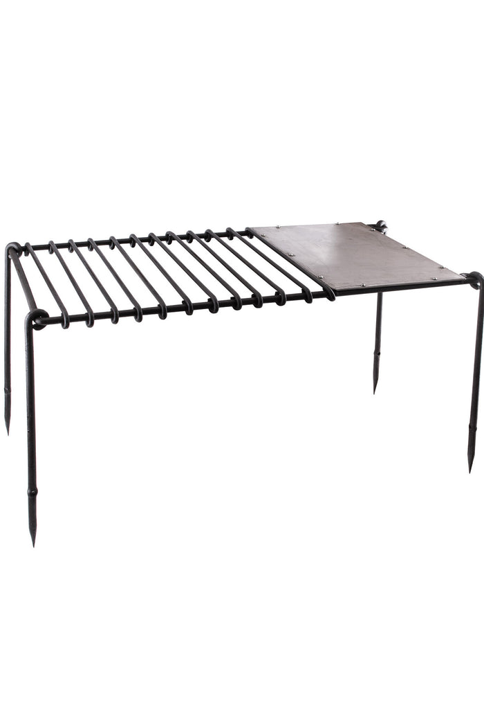 Hand-forged grill / barbecue