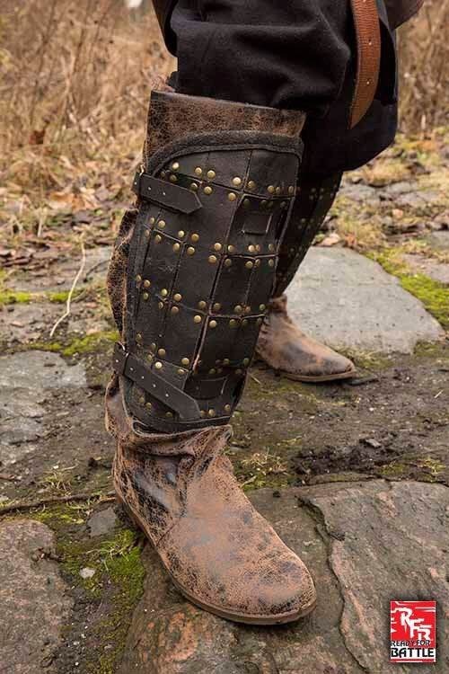 Pair of greaves Fighter, black