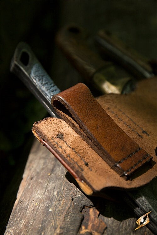 Holder for LARP throwing knives brown, incl. 3 knives