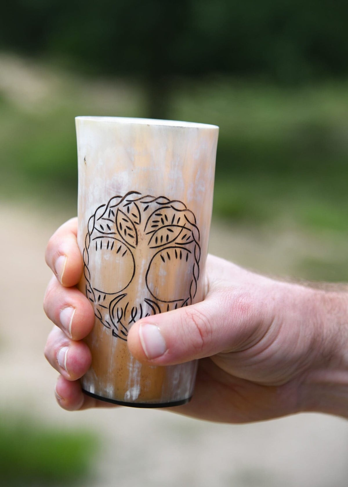 Horn drinking cup Yggdrasil, 100-200 ml