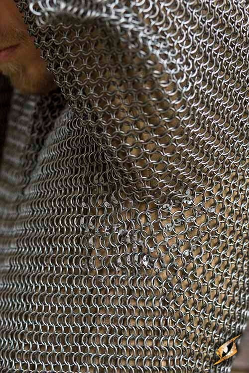 Hauberk with split, black, unriveted 9 mm