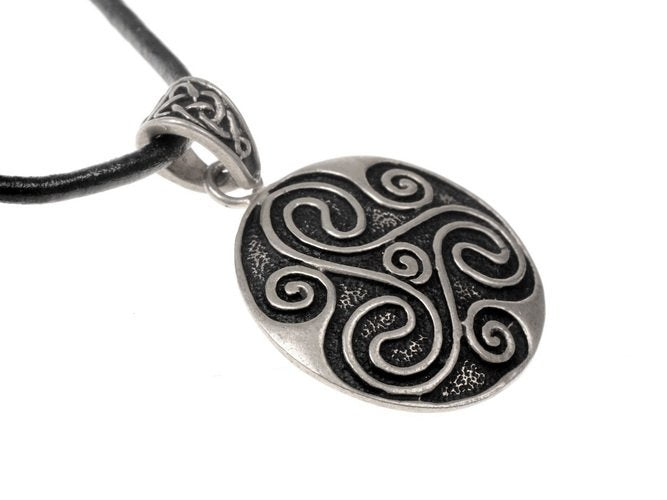 Amulet Celtic trisquelion, silvered bronze