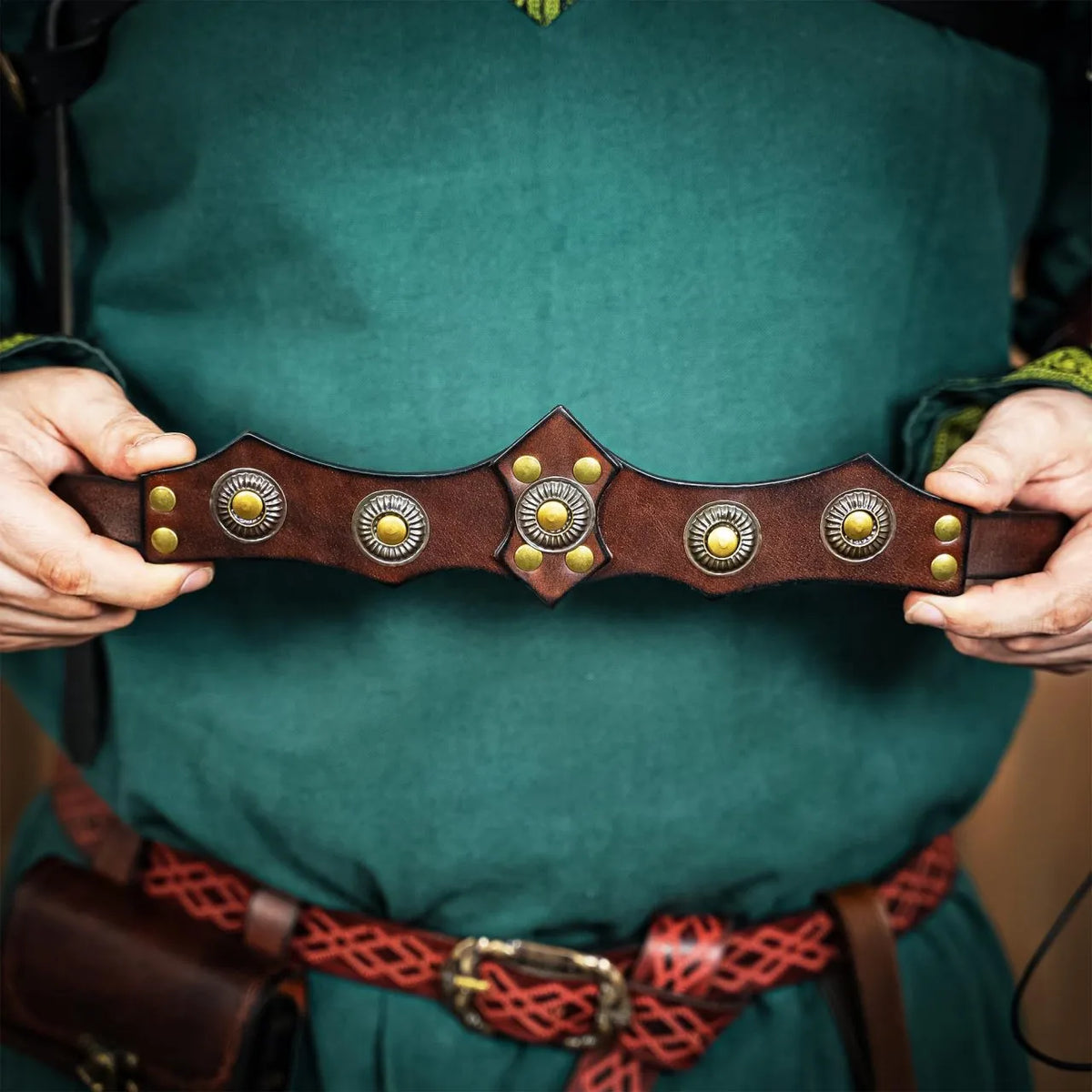 Crown Aldon, leather, brown