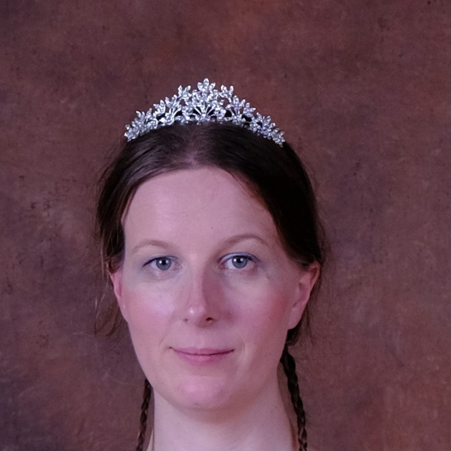 Tiara Lily