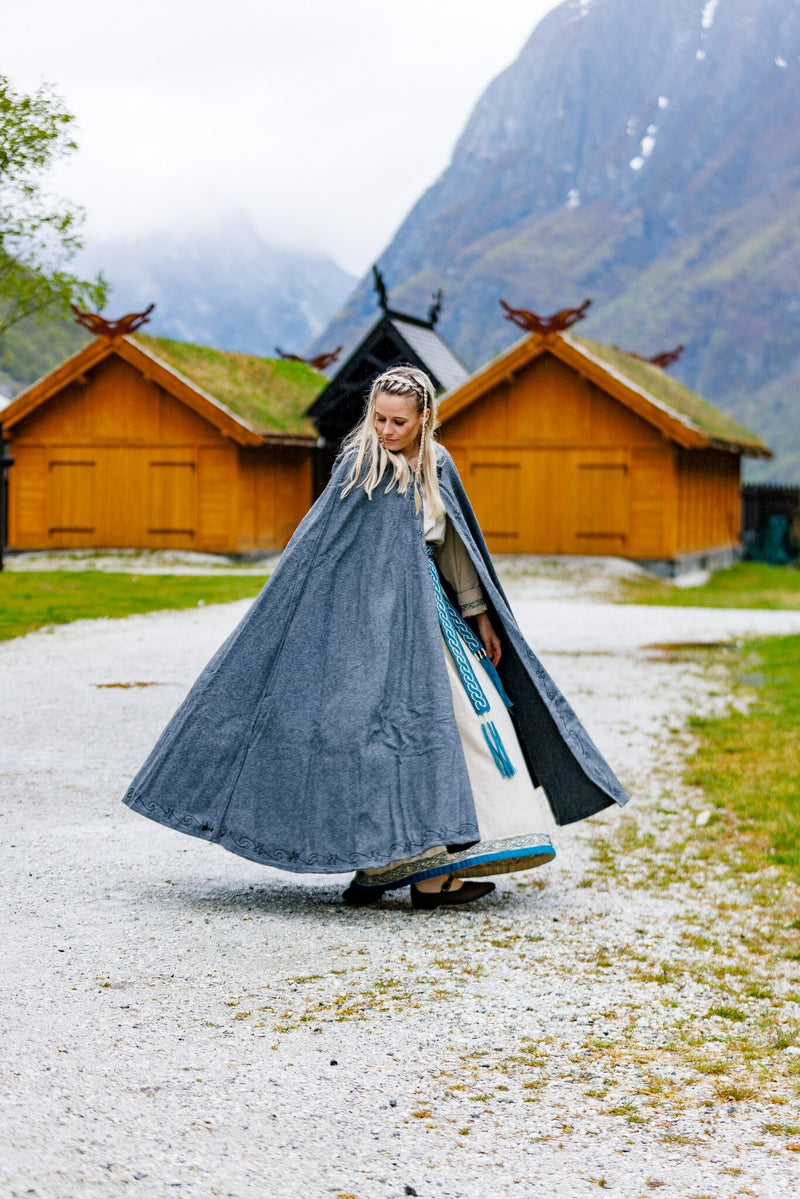 Haftowany płaszcz Damia z zapięciem, szary, mieszanka wełny 