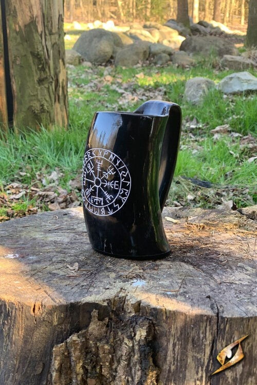 Viking horn cup Vegvisir dark, 500-650 ml