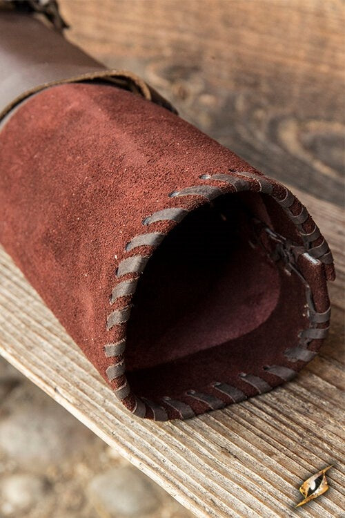 Quiver hunter, brown