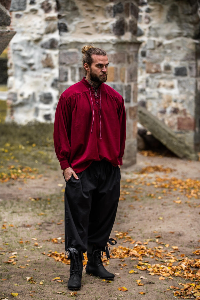 Venetians Charles, Renaissance three-quarter trousers, black