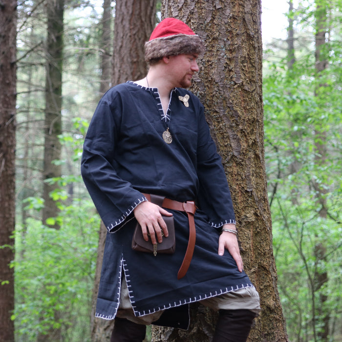 Germanic Thorsberg tunic with authentic zoom, black