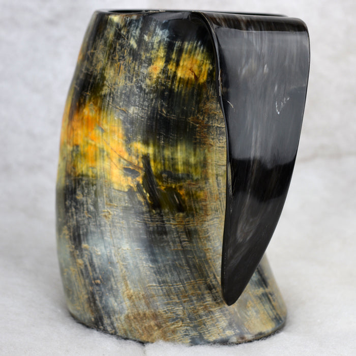 Horn large cup Dimmuborgir, 650-1000 ml