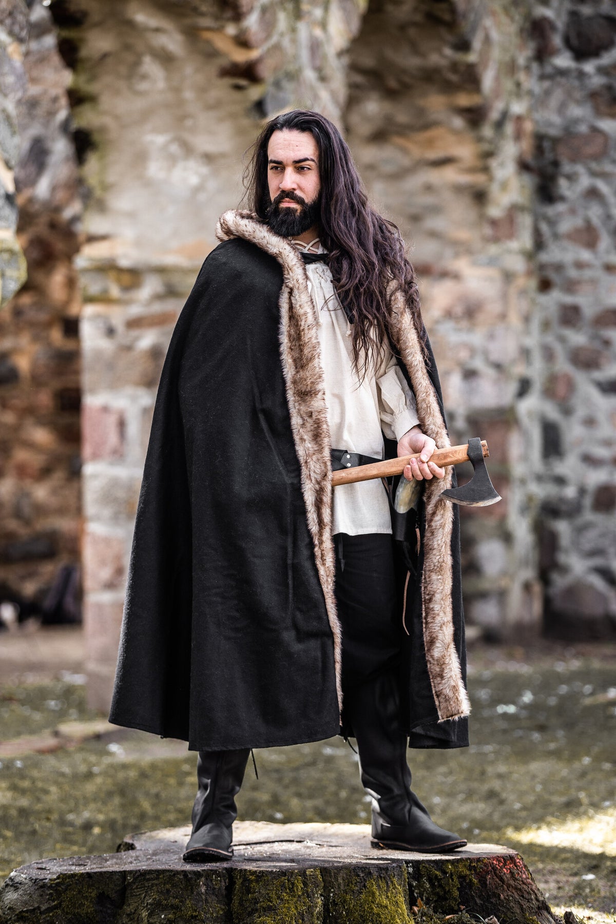 Viking cloak Fjell, black, wool mix