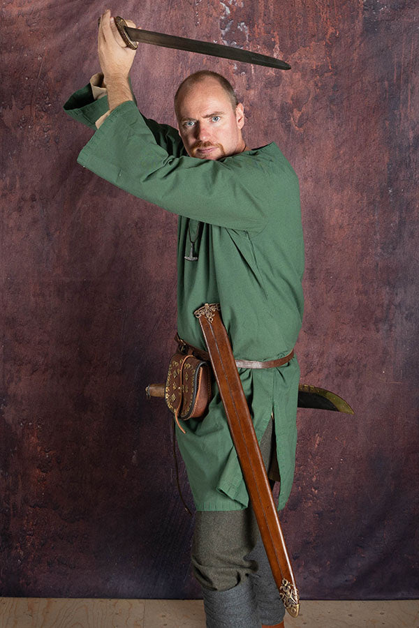 Germanic Thorsberg tunic with authentic zoom, green