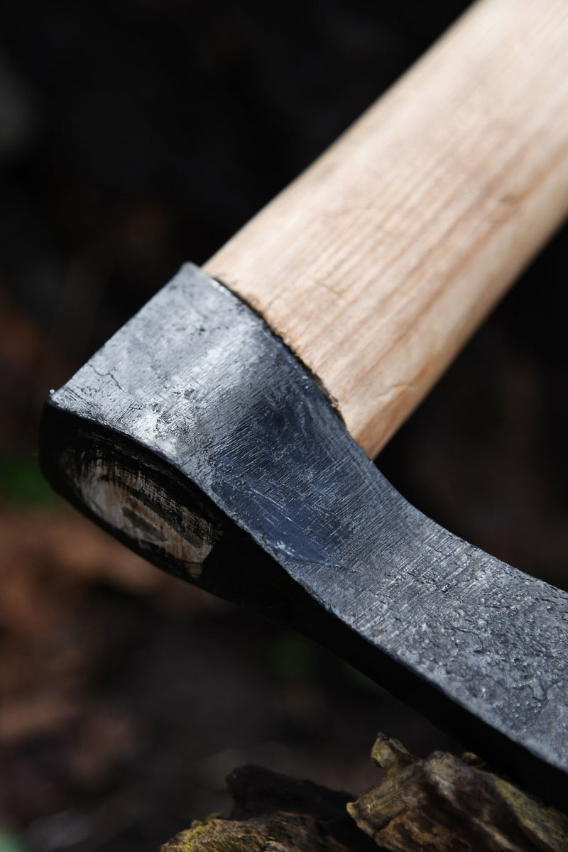 Grande ascia da lancio francisca, semi-affilata