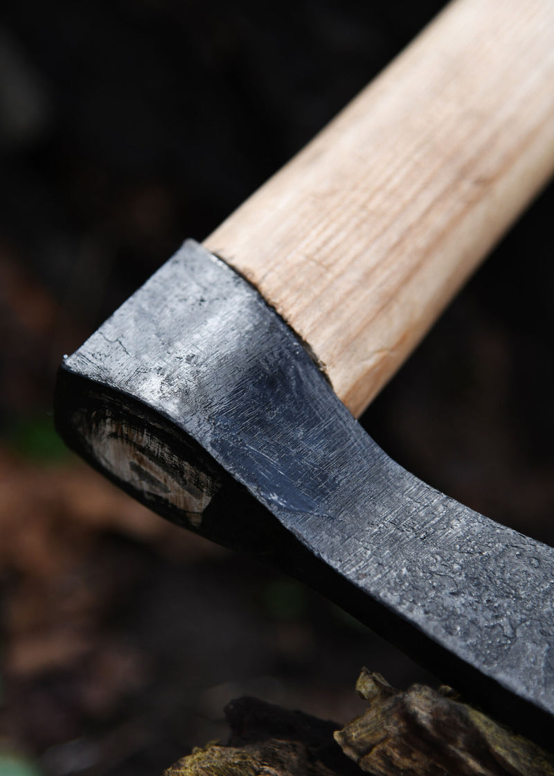 Duży topór miotany franciska, półostry