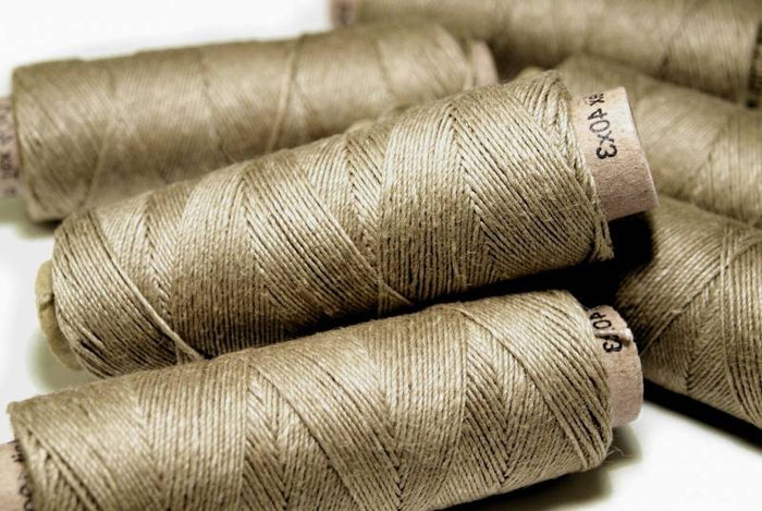 Linen yarn grey green, 50 m